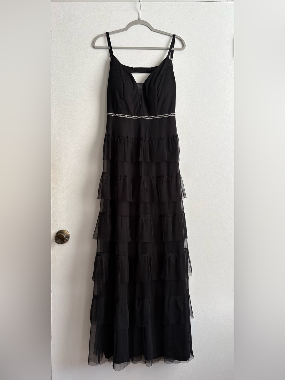 Candalite Black Solid Tulle Tiered Maxi Dress V-Neck Sleeveless Womens L